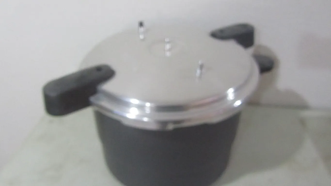 Granite-Ware Pressure Canner