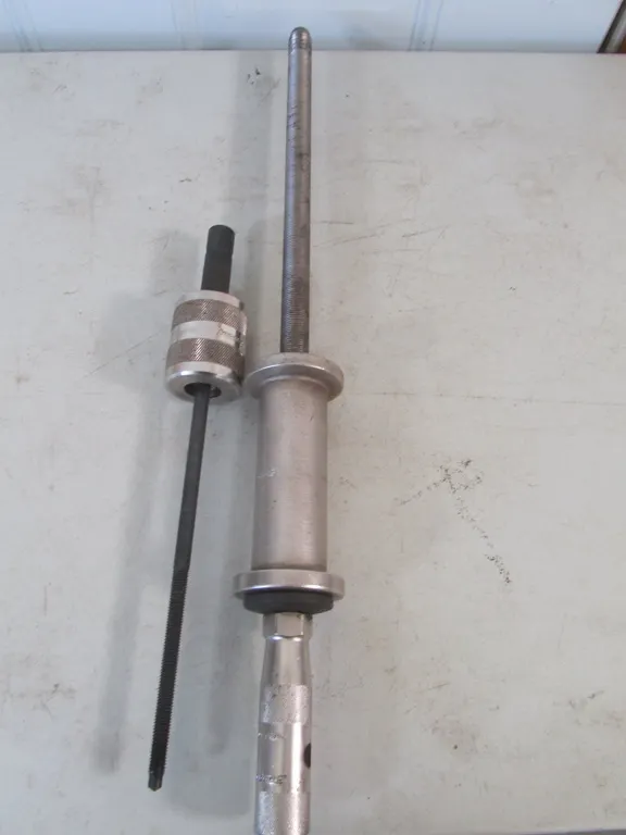 (2) Snap-On Pullers