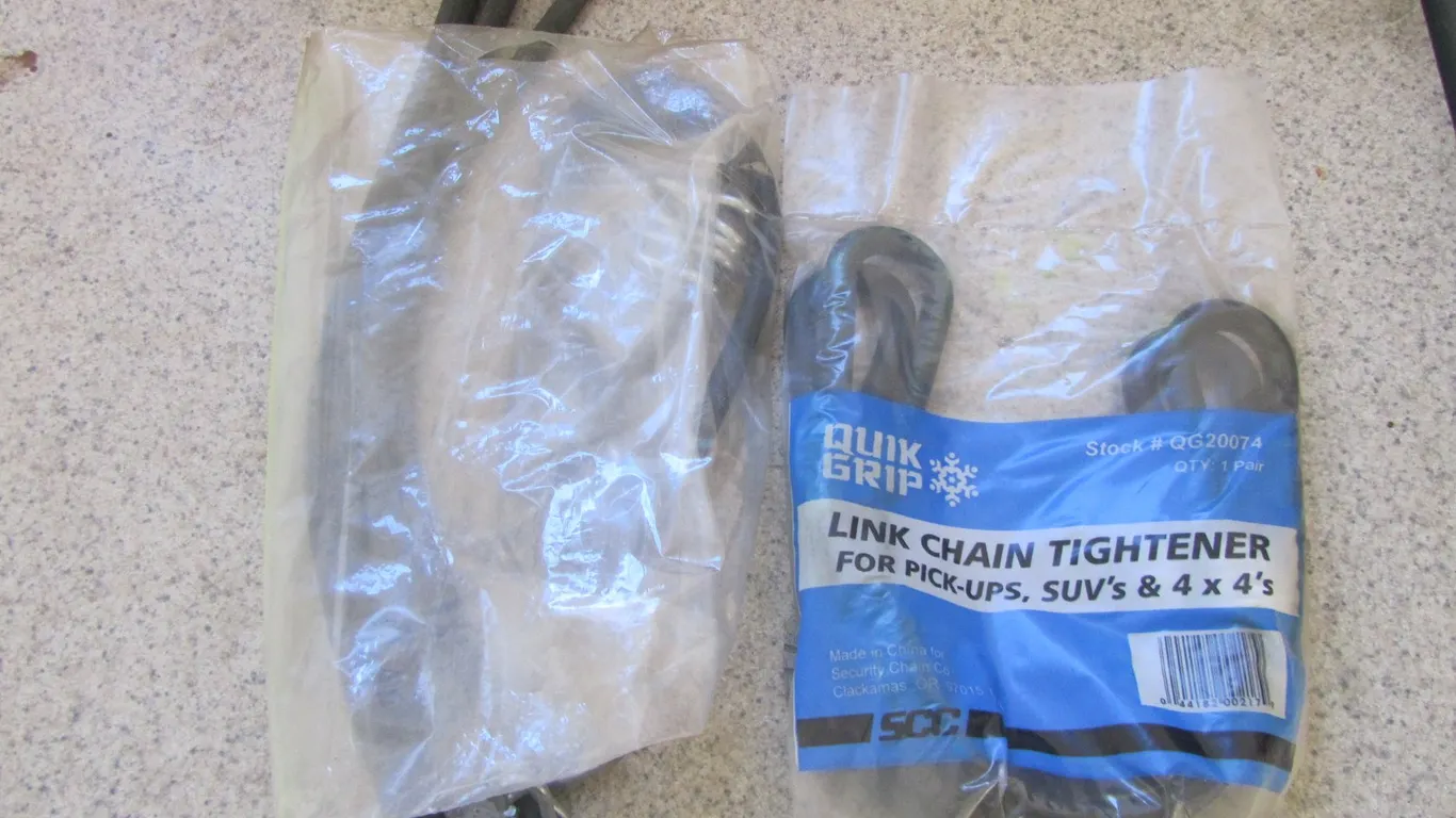 (3) Link Chain Tighteners