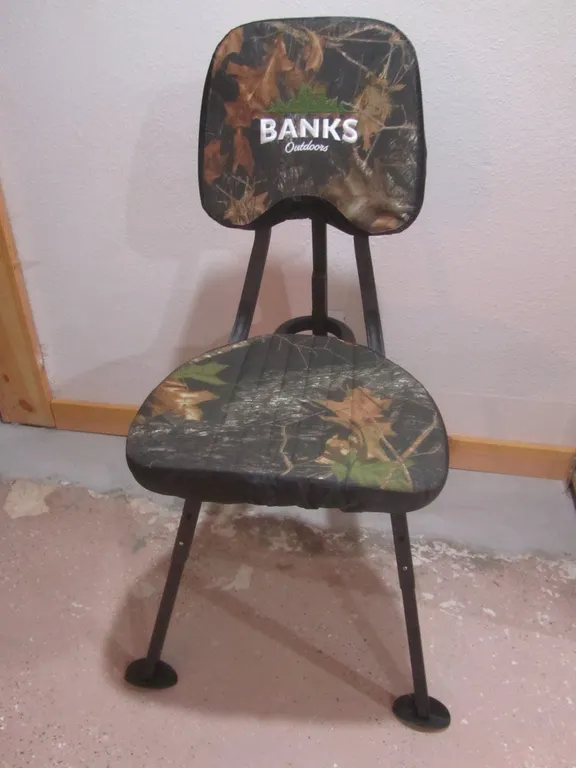Banks Outdoors Folding Hunting Chair