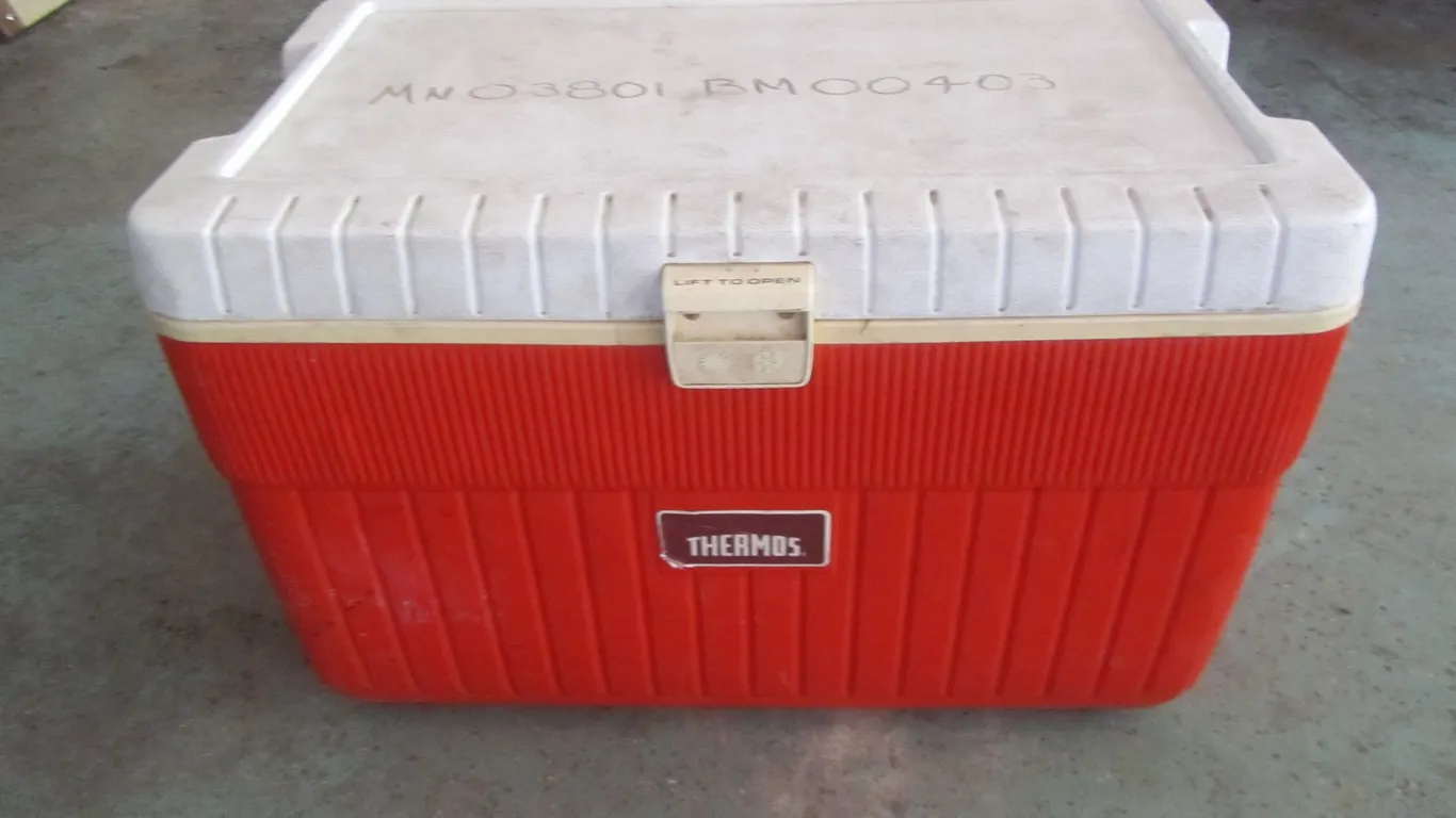 Thermos Cooler