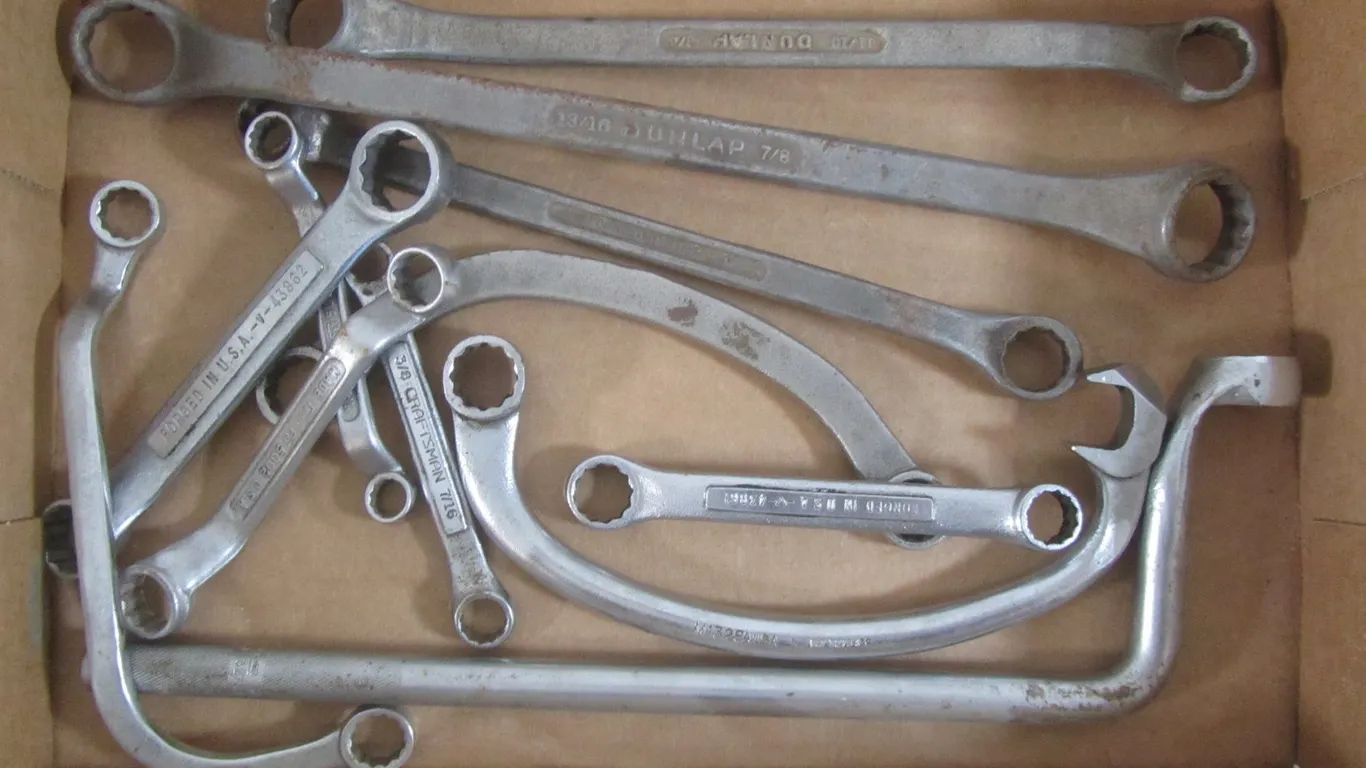 (12) Assorted Combination Wrenches