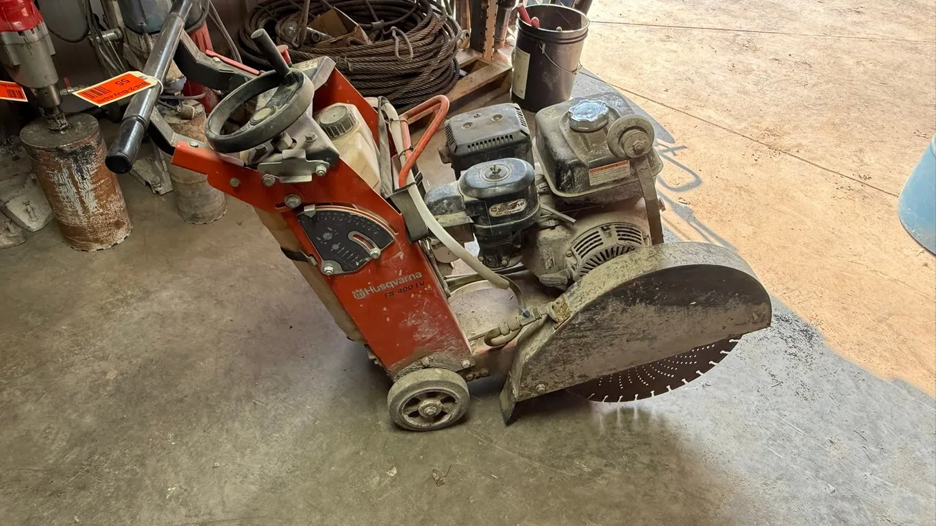 Husqvarna SS 400LV Concrete Saw