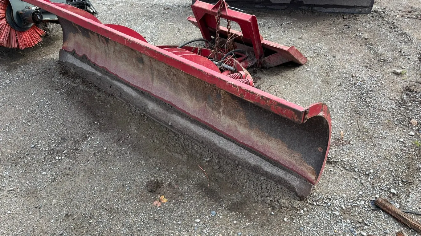 9' Snowplow Blade Attachment