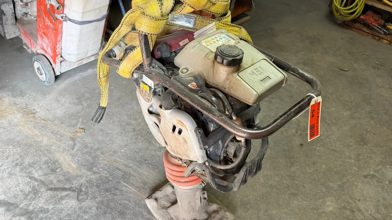 Mikasa Gas-Powered Compacter