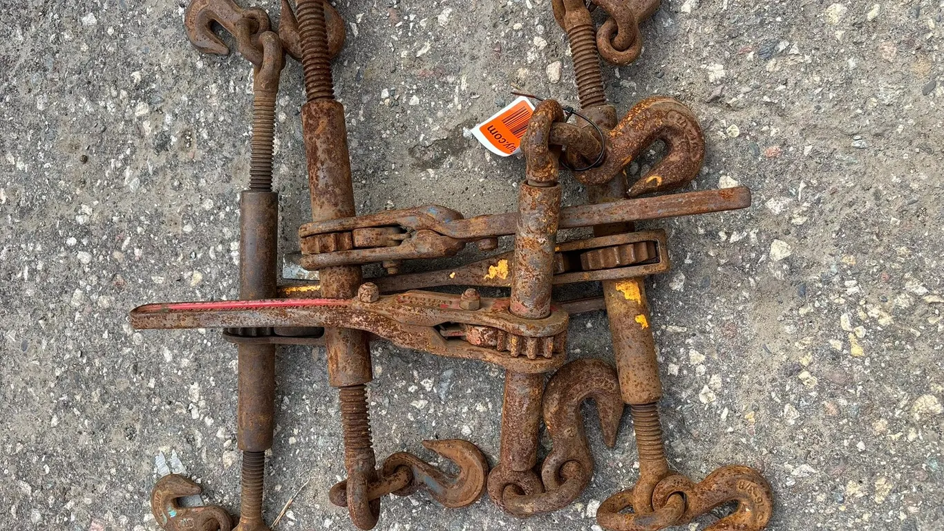 (4) Ratcheting Chain Binders