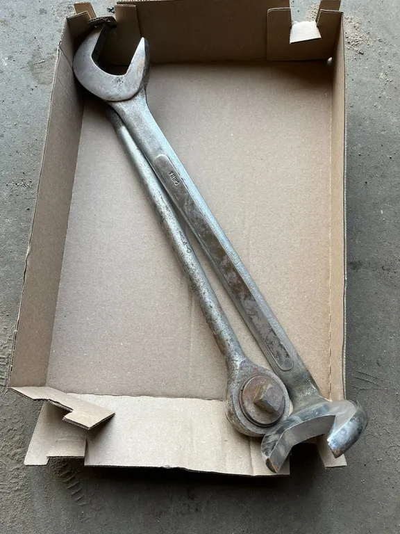 2" Wrenches and Socket Tool