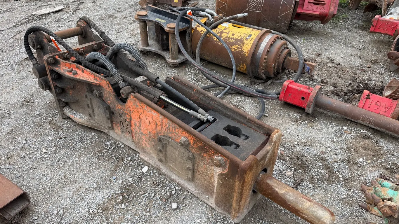 NPK GH-7 Jackhammer Attachment