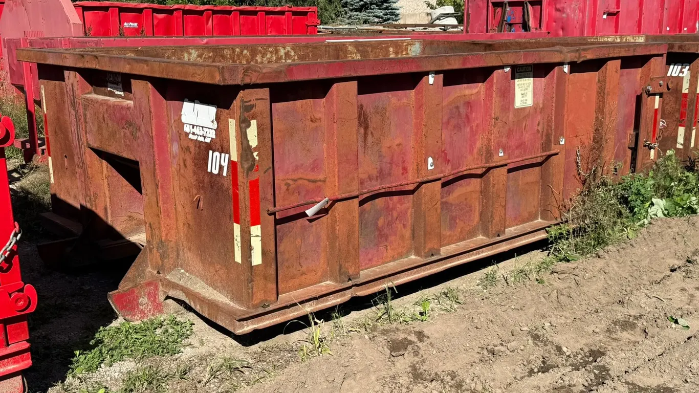 10 Yard Roll-Off Dumpster