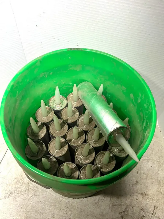 (21) Tubes