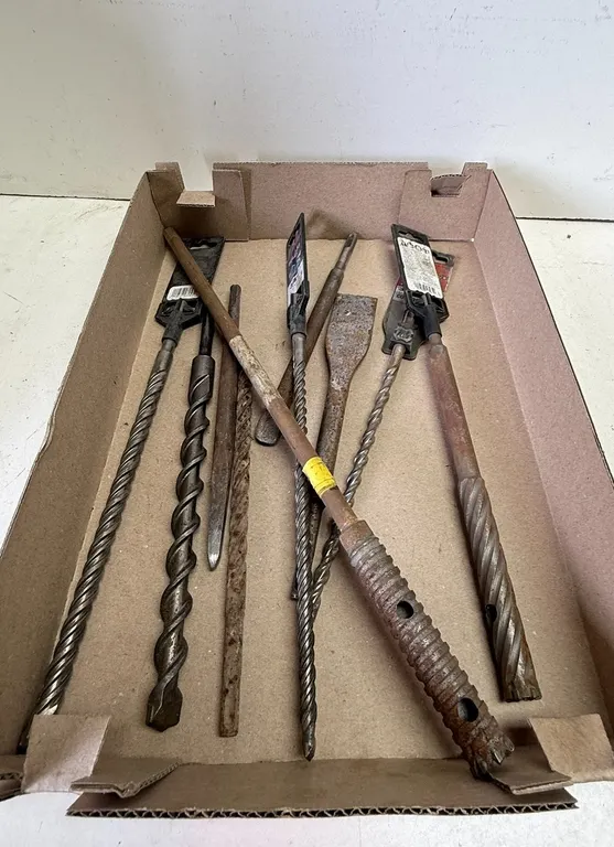 (11) assorted Concrete Bits