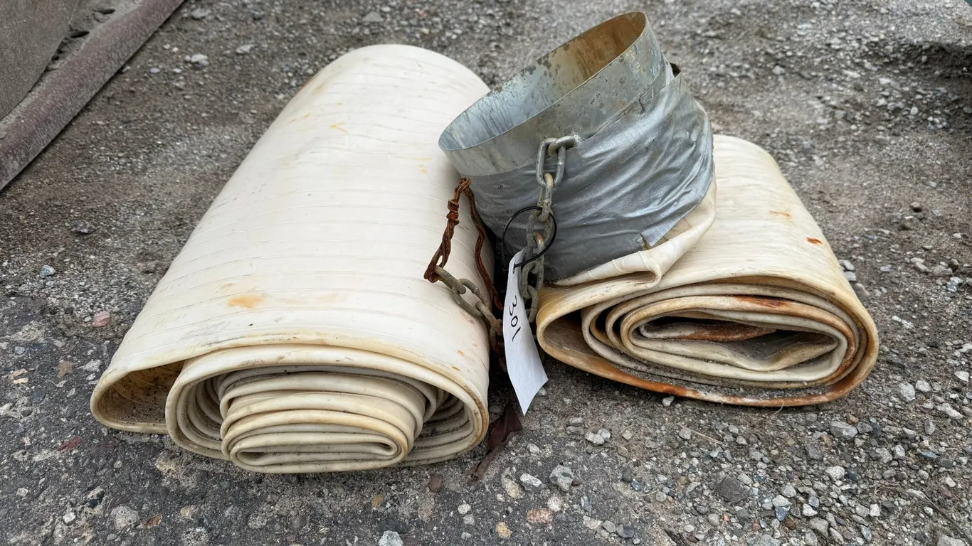 (2) Rubber Hopper Chutes
