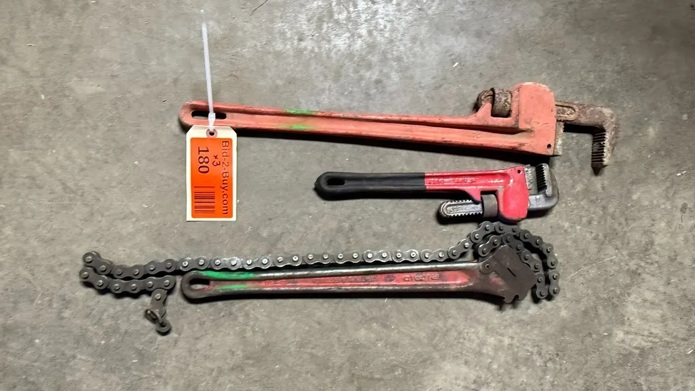 (3) Pipe Wrenches