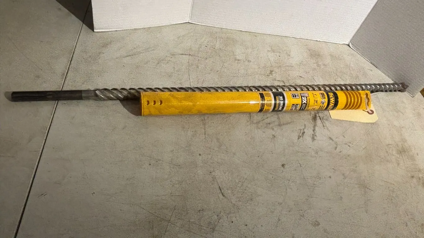 DeWalt 1" Drill Bit 31" long
