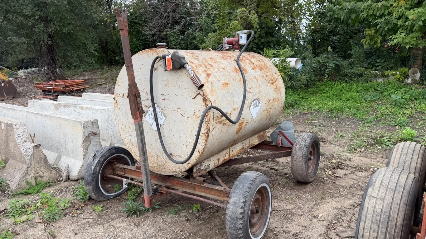 Diesel Fuel Tank on Wheels