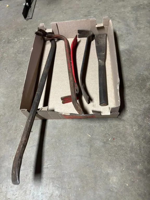 (5) Assorted Prybars