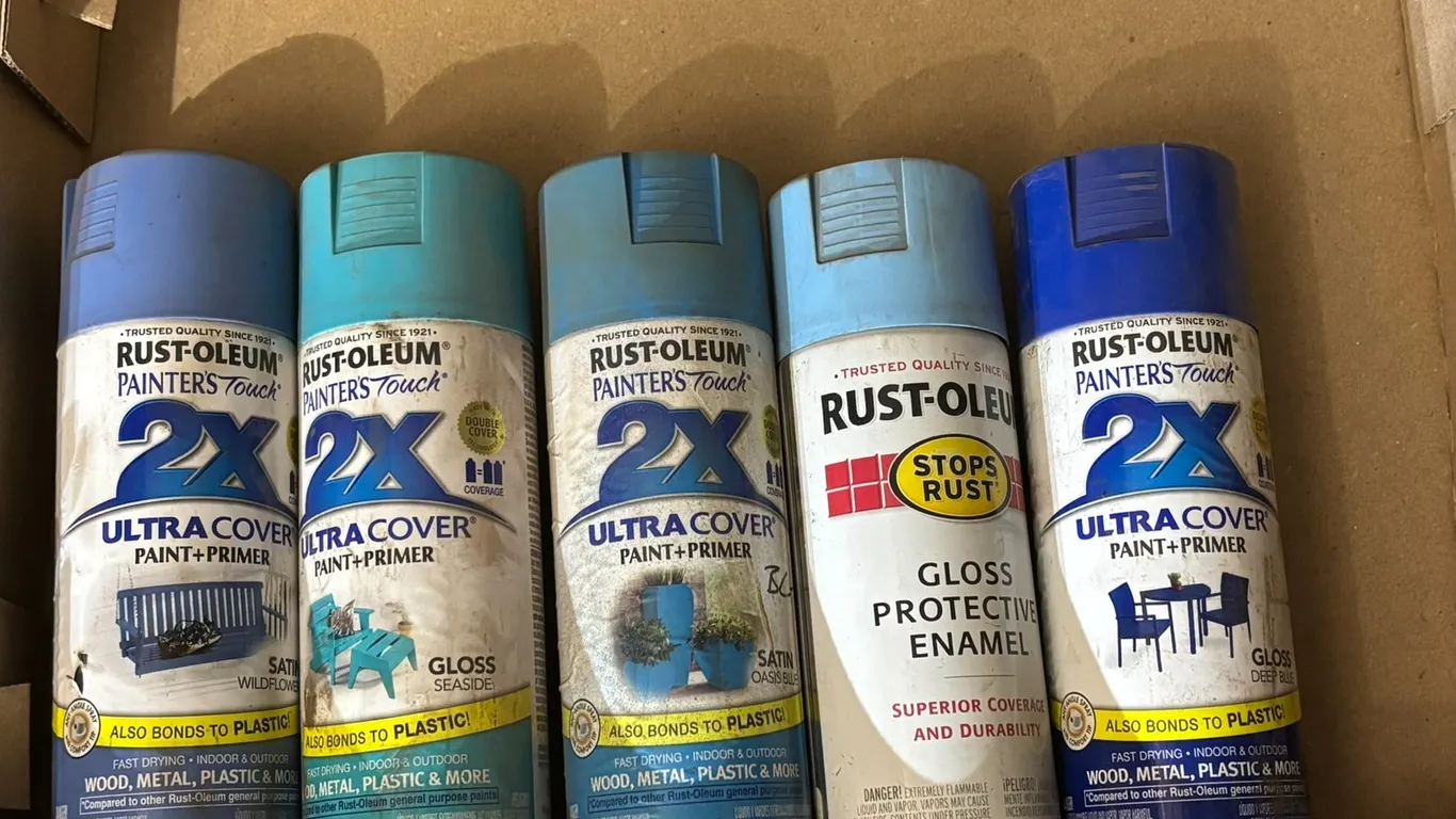 (5) Cans of Rust-Oleum Blue Tone Spray Cans
