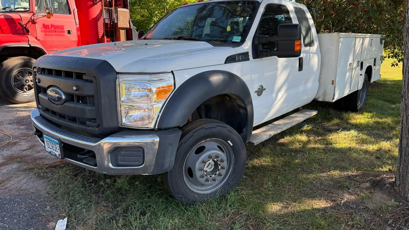 2015 Ford F-550 Extended Cab