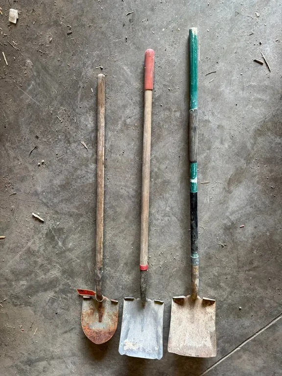(3) Assorted Shovels