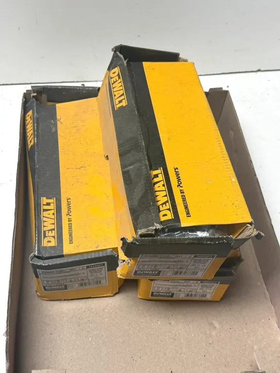 DeWalt 4-1/2" Anchor Bolts