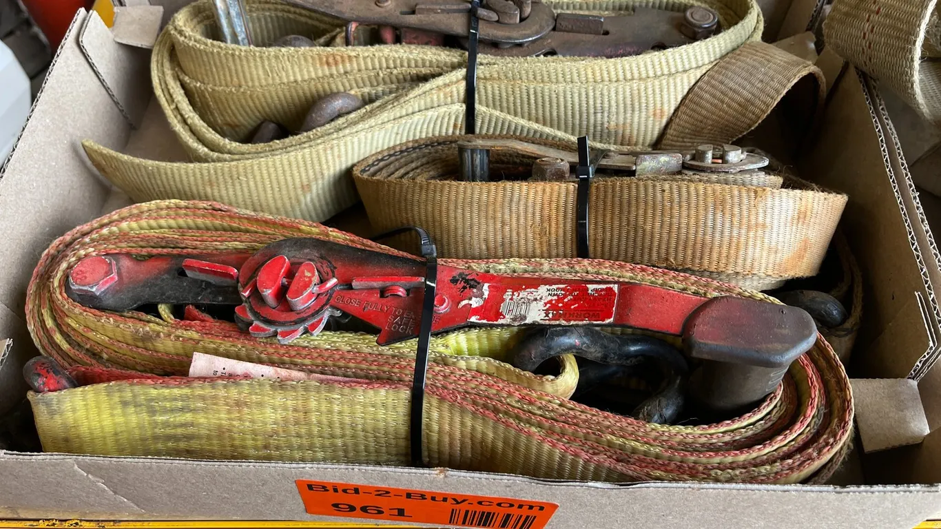 (3) Heavy Duty Ratchet Straps