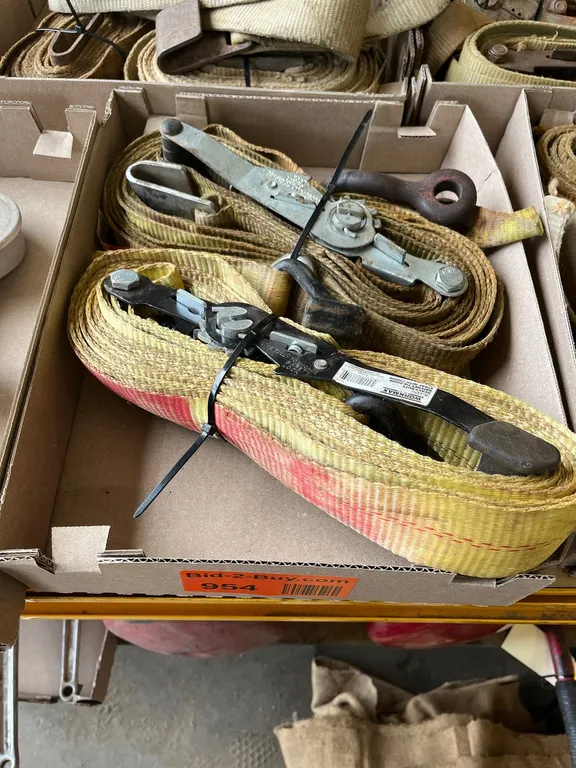 (2) 2" Heavy Duty Ratchet Straps