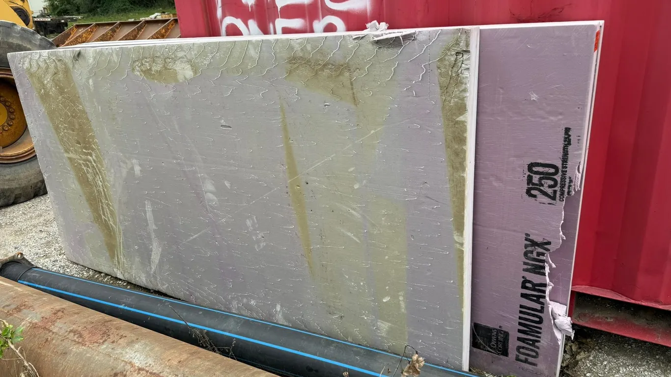 (3) 4' x 8' Foamular NGX Board
