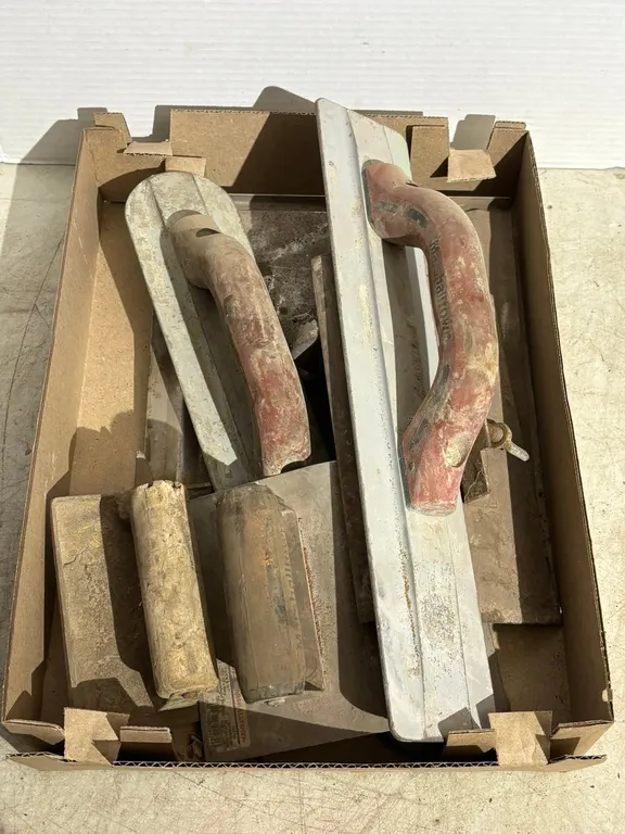 (6) Concrete Hand Tools