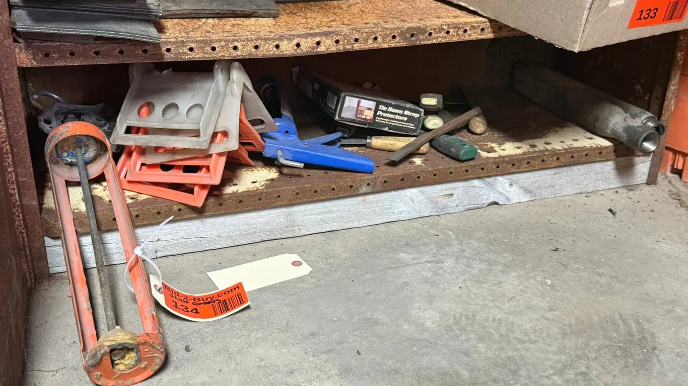 Caulking Guns