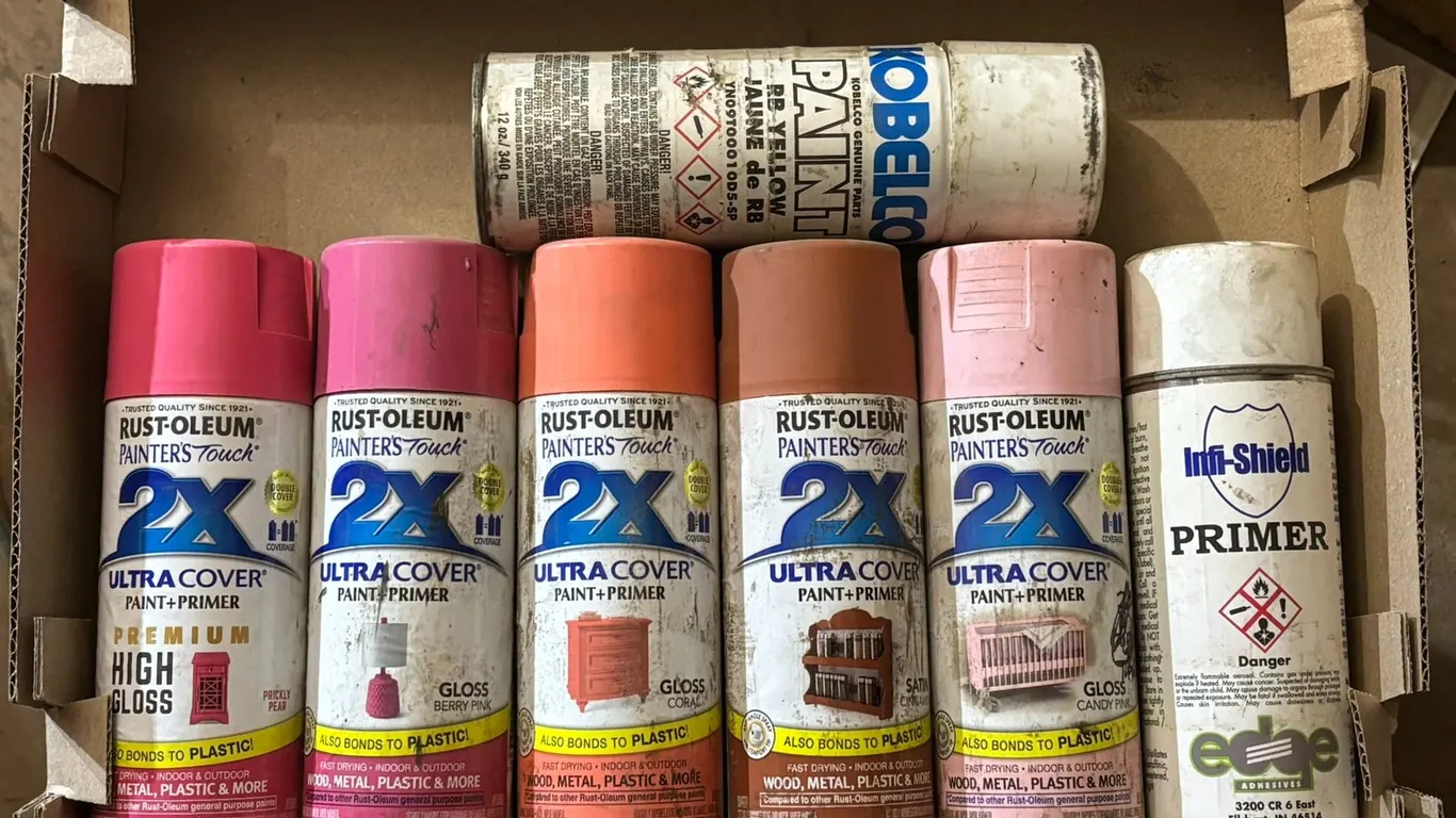 (7) Cans of Rust-Oleum Spray Cans