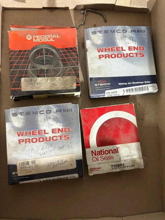 (4) Wheel Kits and Wheel Seal