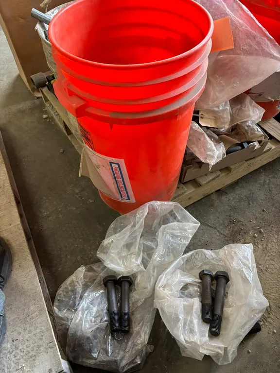 Bucket of Hex Bolts A325, SL