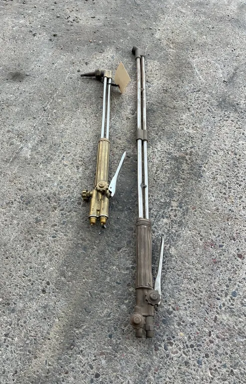 (2) Metal Cutting Torches