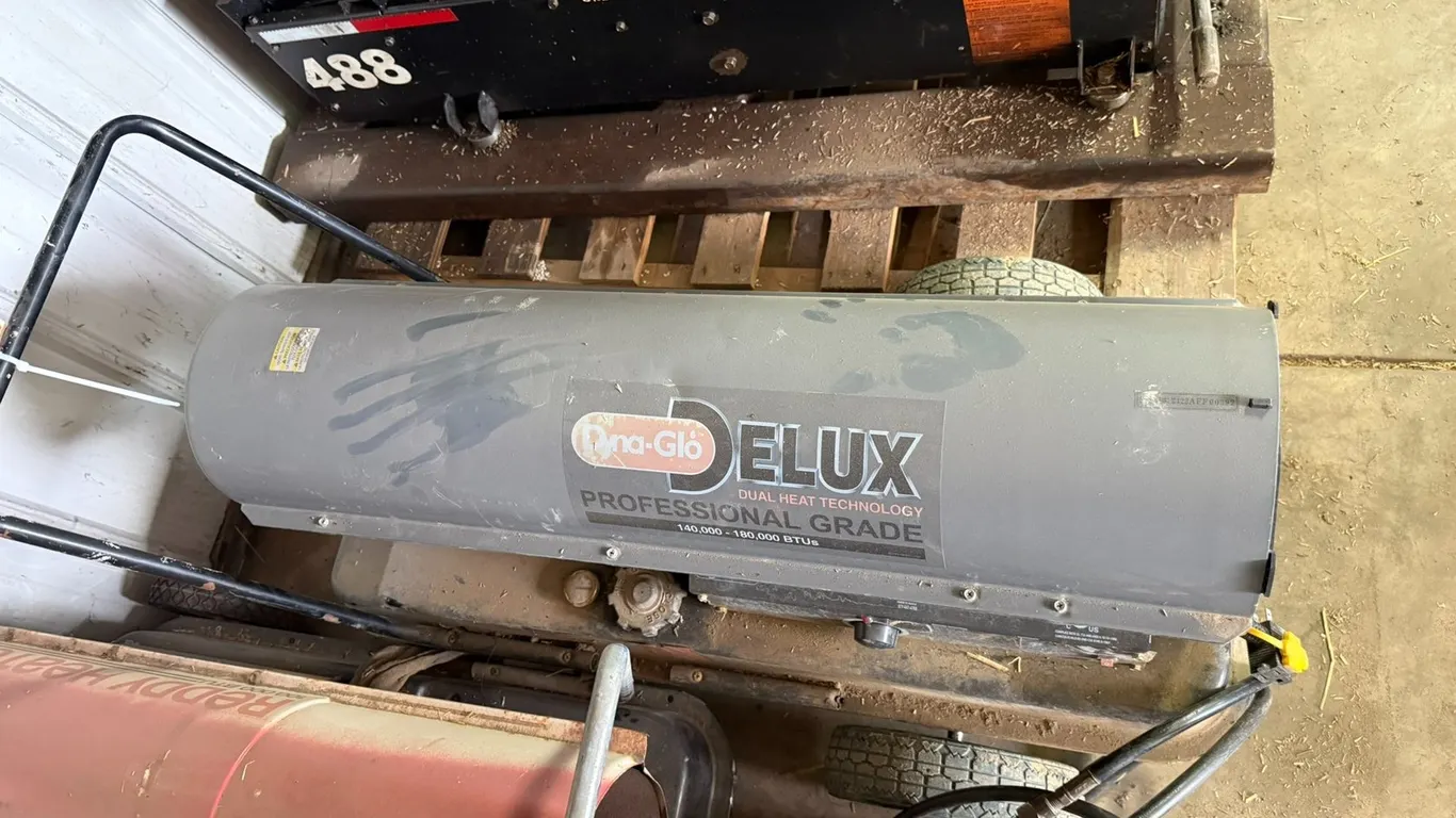 Dyna-Glo Deluxe Forced Air Heater