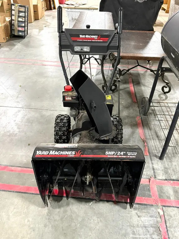 MTD Yard Machines Snowblower