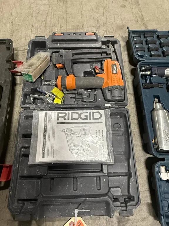 Ridgid R150FSA Finish Stapler