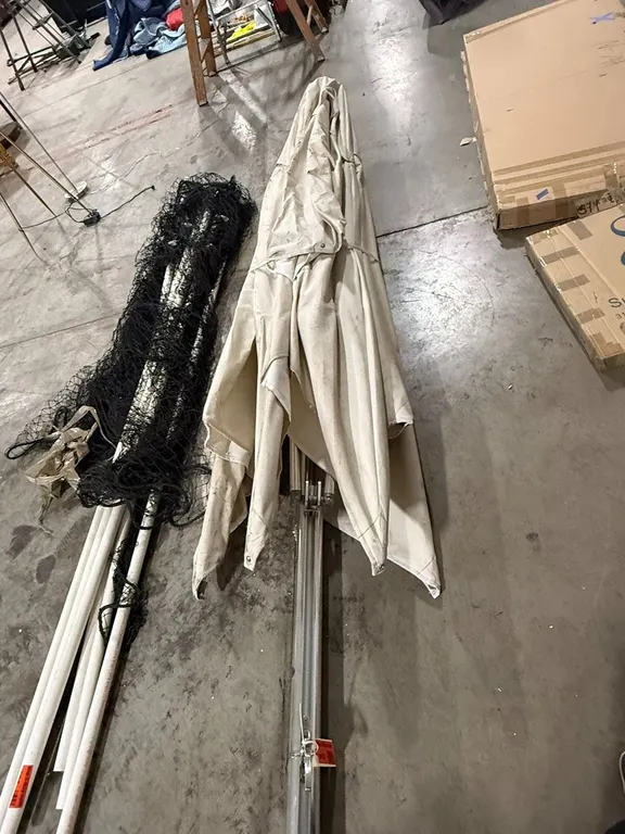 Howard Deck Umbrella