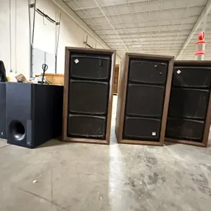 (6) Speakers
