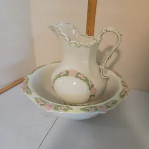 Vintage Sittre ceramic products washbowl and pitcher