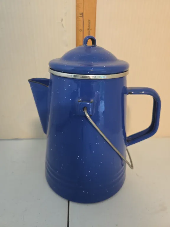 Vintage granite wear percolating coffeepot