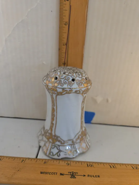 Antique hand-painted Nippon hatpin holder