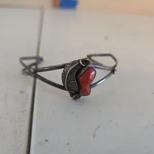 Vintage Navajo silver red coral bracelet