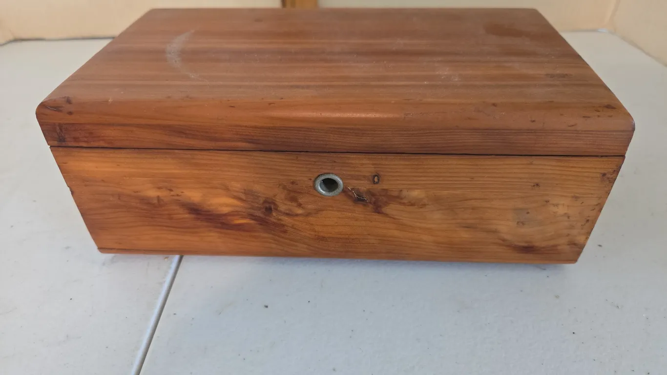Vintage Lane Cedar chest jewelry box M.N. billings company Chillicothe ohio