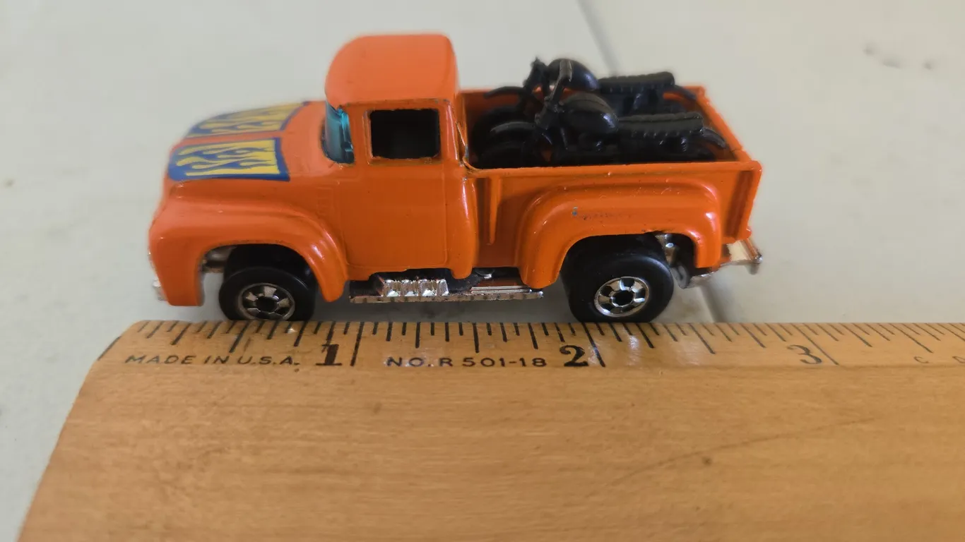 Vintage 1973 Hot Wheels "Tail hauler"