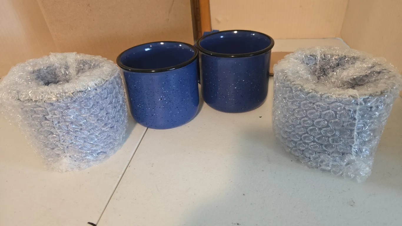 Vintage Marlboro unlimited ceramic coffee mugs
