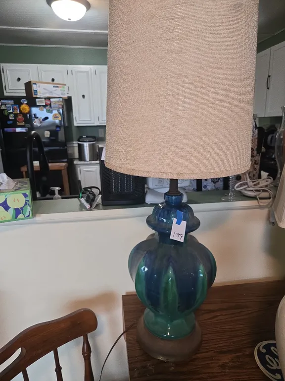 The vintage 1960s dripped glaze ginger jar table lamp possible Haegar