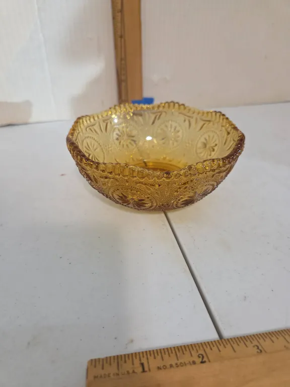 Vintage brockway glass American Concorde Amber salad bowl