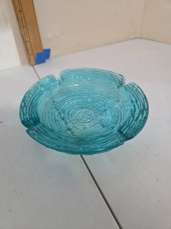 Vintage aquamarine sereno glass ashtray