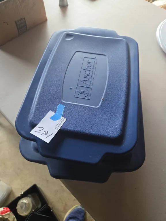 Anchor Hocking glass bakeware with lids