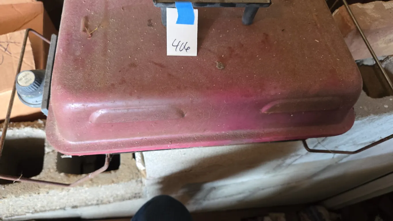 Tabletop size gas grill